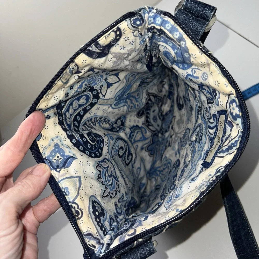 Vera Bradley Denim Hipster Crossbody Purse Olivia Blue White Quilting Denim